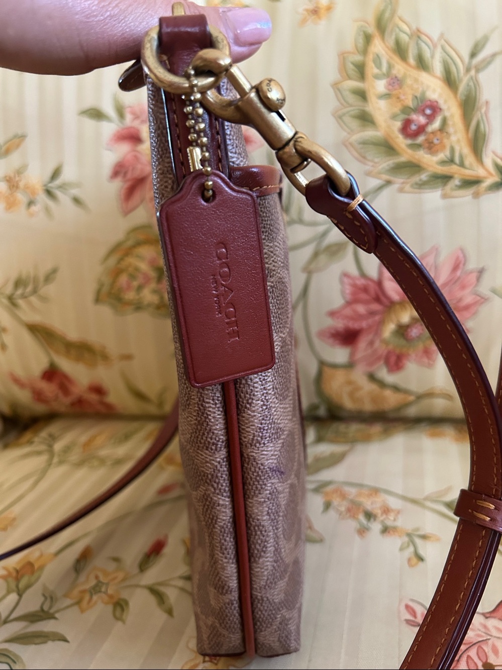 Coach Kitt 26 Crossbody Signature Coated Canvas Bag - Picture 4 of 7